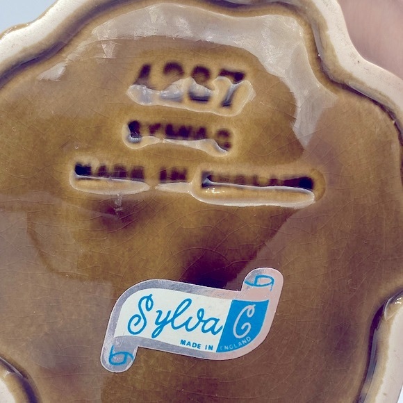 Vintage Ceramic 1950s Sylvac Tree Stump Planter With Fawn 4287 Original Sticker - Picture 5 of 9